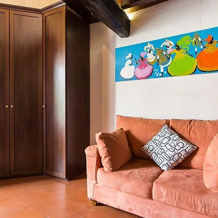 In Arco Della Ciambella Apartament *